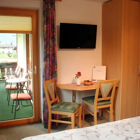 Guest house Haus Alpenheim Mathias